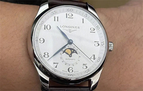 浪琴腕表表带太紧解决方法（图）